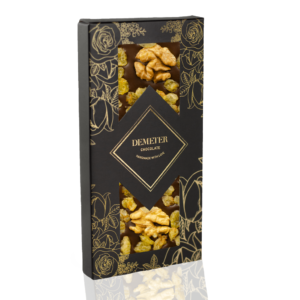 Étcsokoládé aranymazsolával és dióval