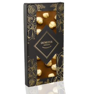 Tejcsokoládé egész piemonti mogyoróval