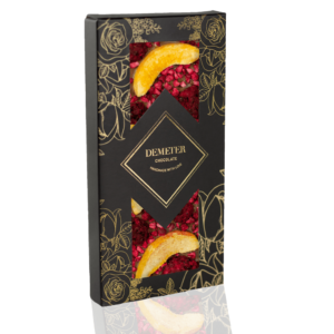 Tejcsokoládé málnával és sárgabarackkal